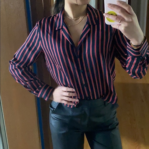 BNWOT Silky striped button up blouse - Picture 2 of 4